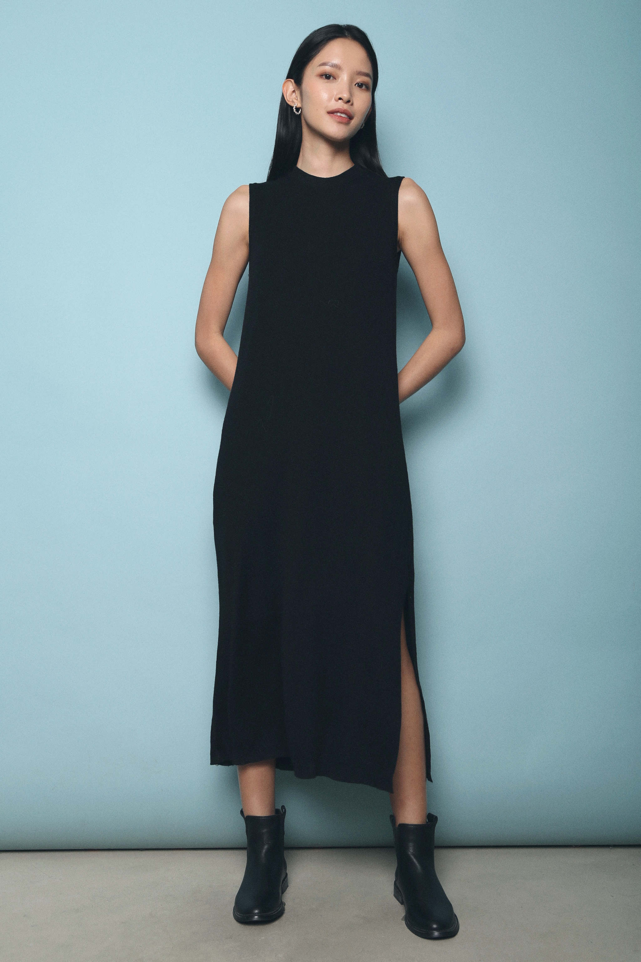 Lucinth Knit Maxi Dress Black (Restock)