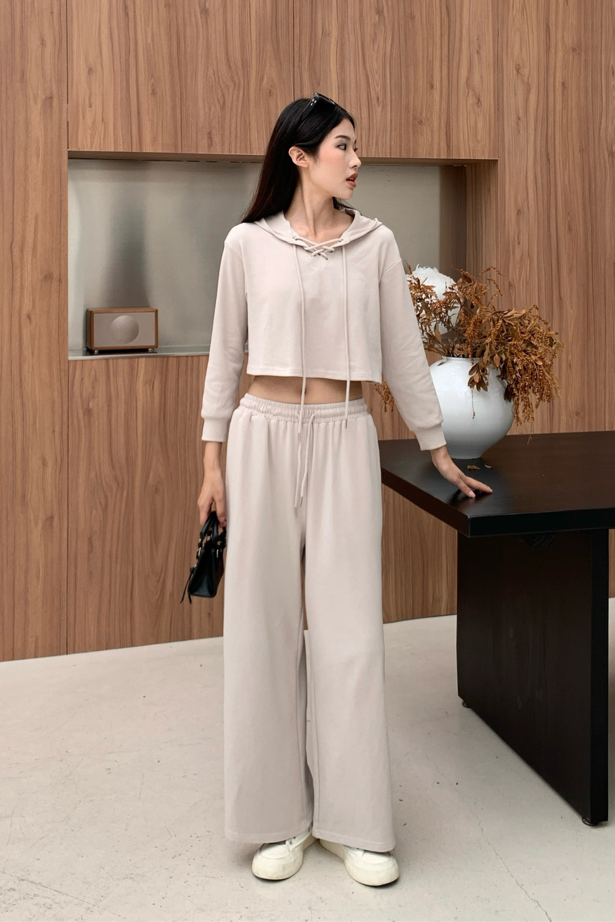 Melandy 2 Piece Lounge Wear Taupe Hollyhoque