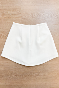 Wear Anywhere Curved Hem Skorts Ivory