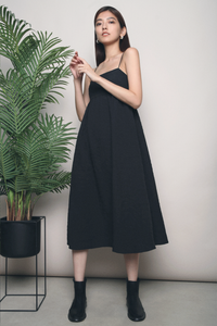 Yale Strappy Midi Dress Black