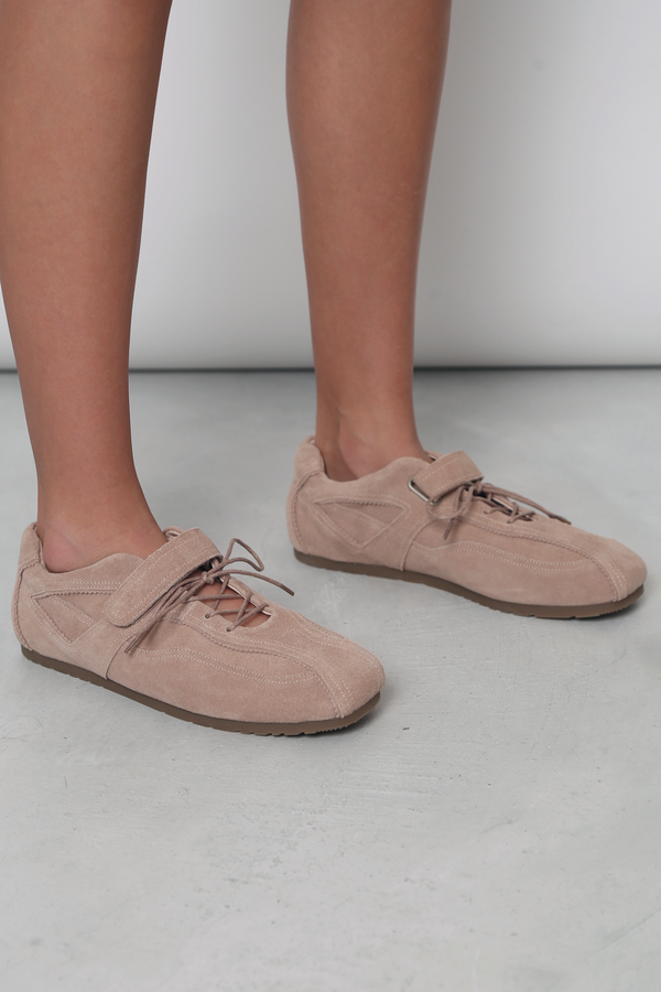 Ballet Core Lace Sneakers Mauve Rose