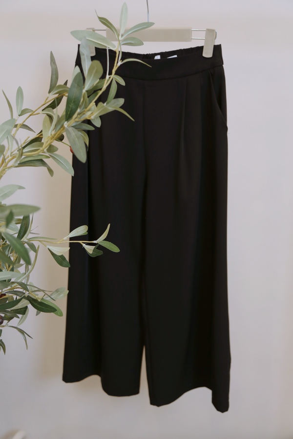 Barefoot in Capri Culottes Black