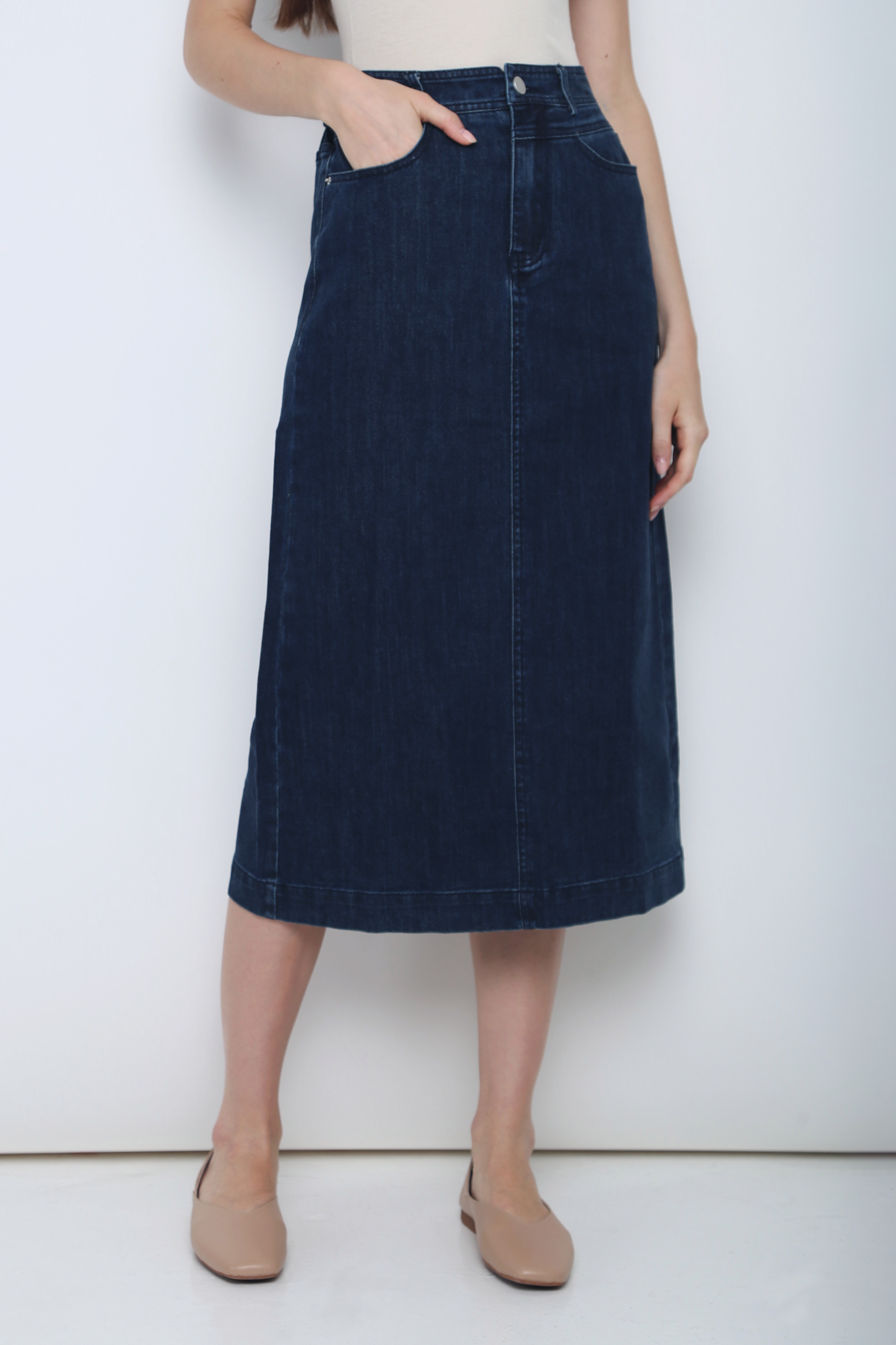 Betty Back To Basic Denim Skirt