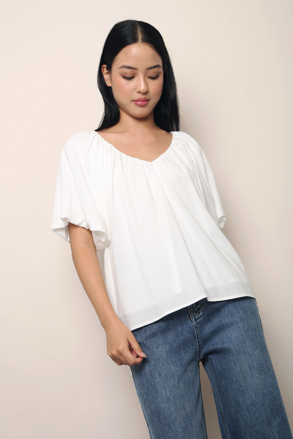 Bisou Pleat Around Blouse White