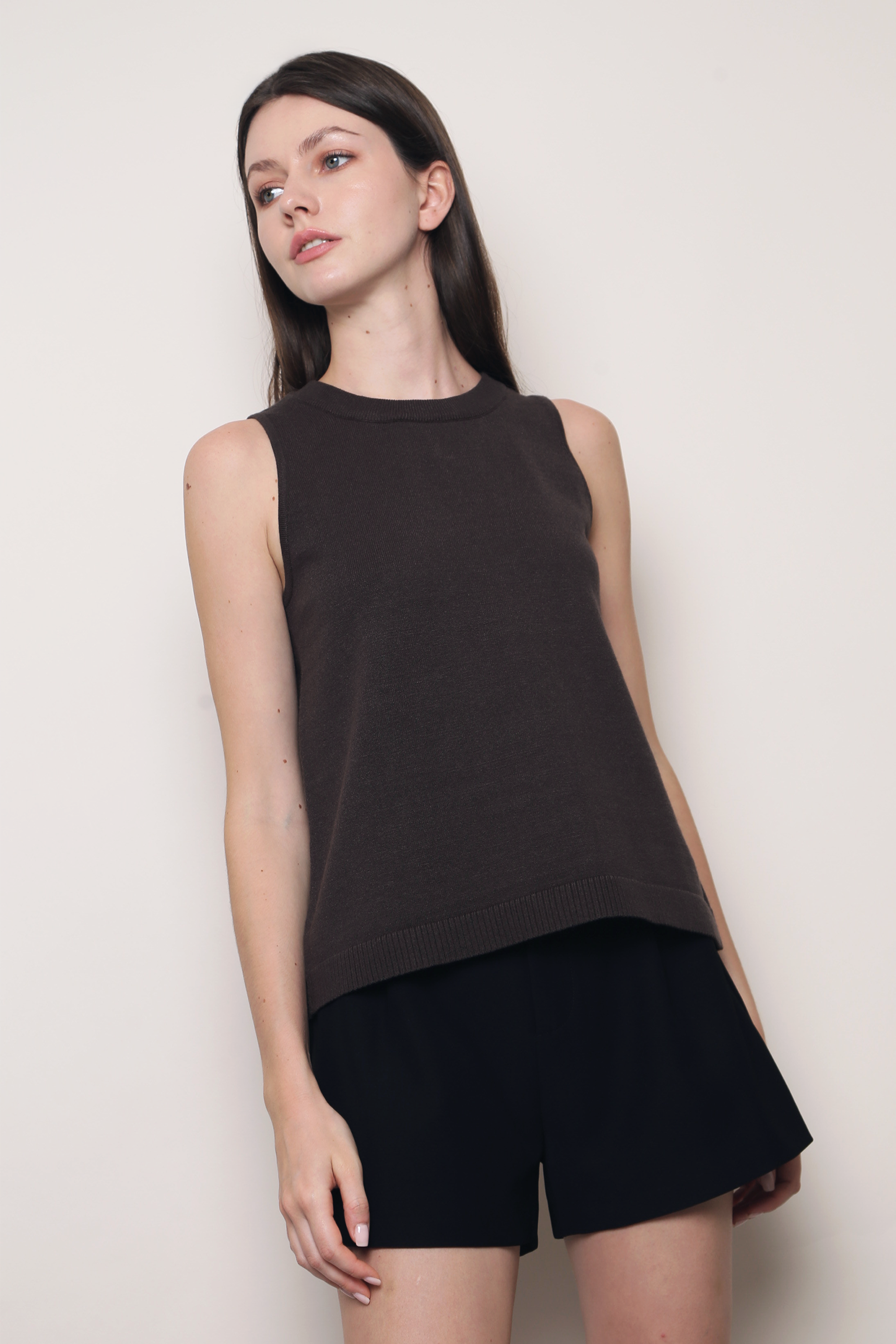 Boulevard Sleeveless Knit Vest Brown