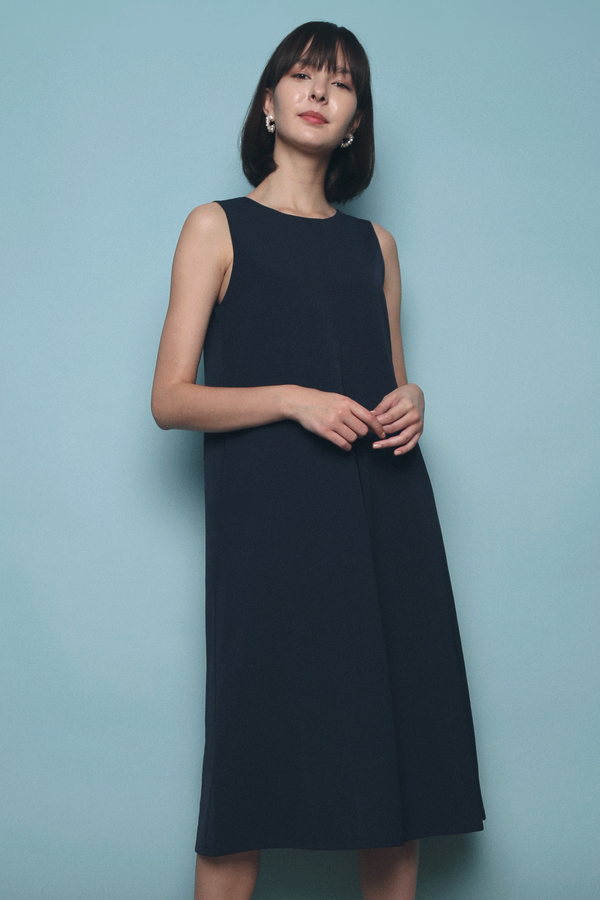 Chriselle Pleat Front Midi Dress Navy