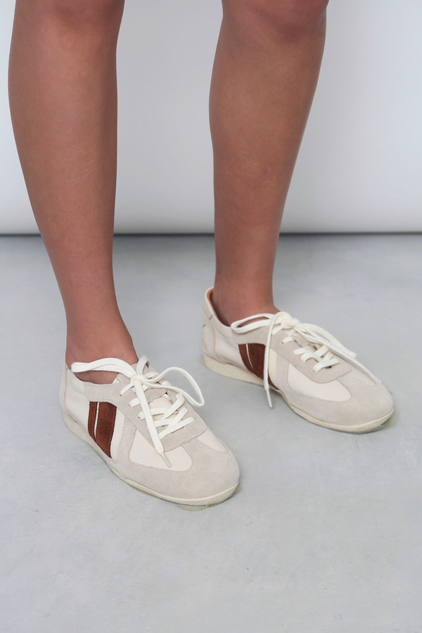 Contrast Accent Court Sneakers White