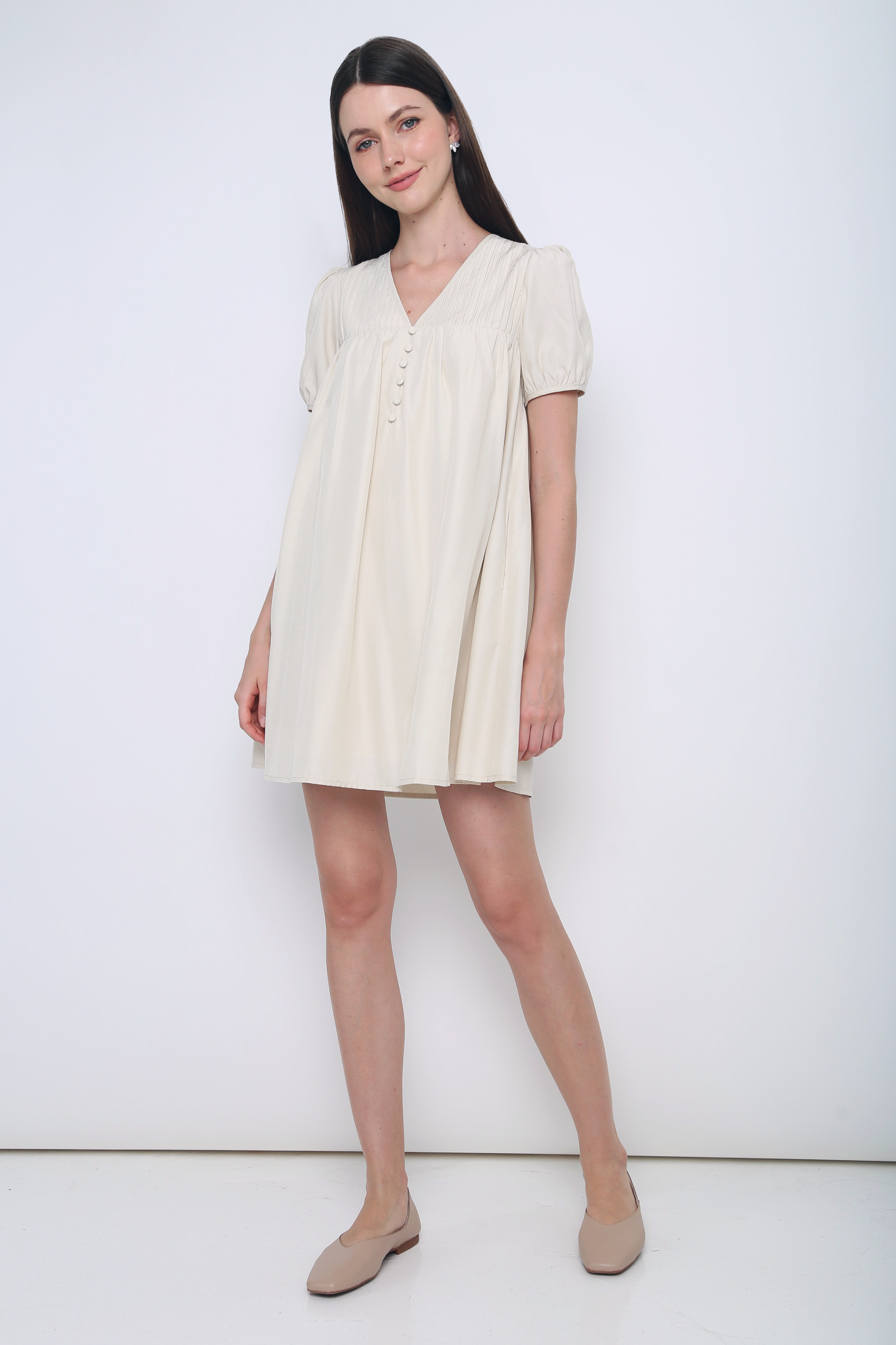 Dove Pleat Dress Cream