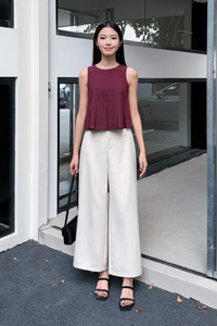 Everleigh Pleat Babydoll Top Wine (Backorder)