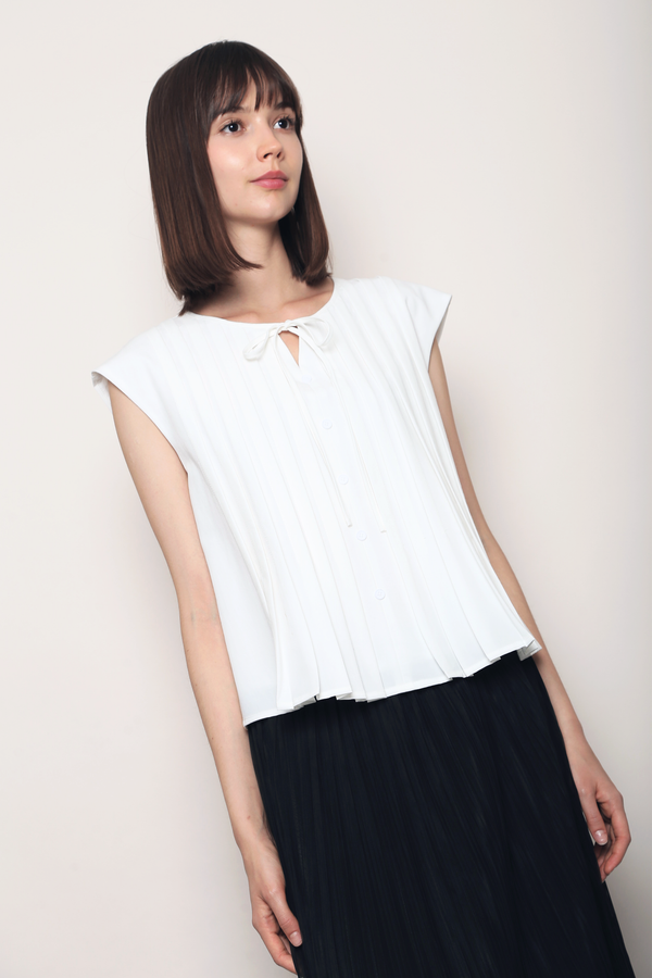 First Class Pleats Blouse White
