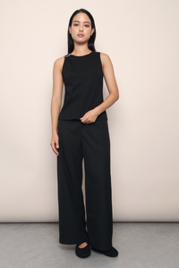 Fortune Buckle Sleeveless Top Black