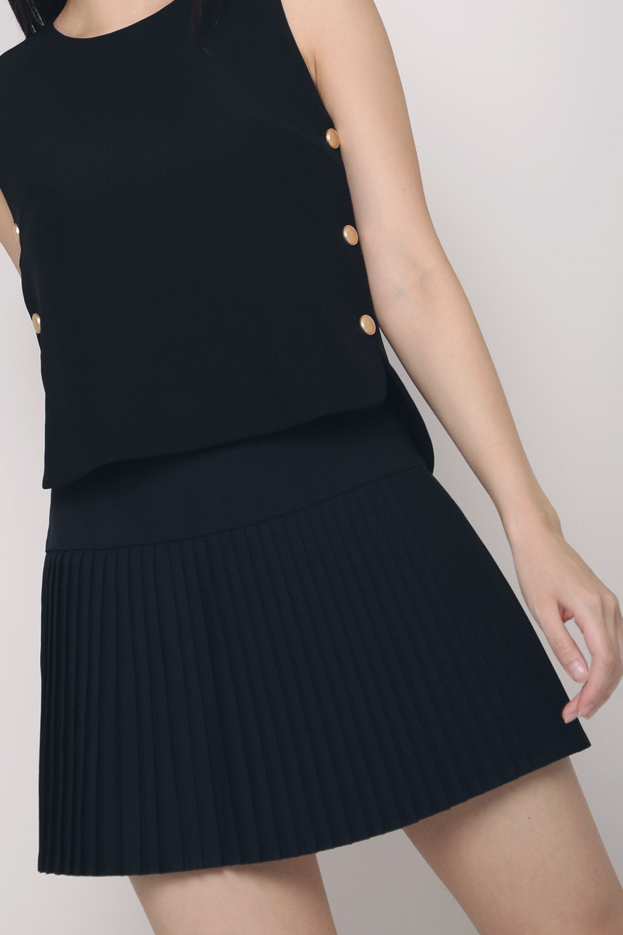 Frida Dropwaist Pleated Skorts Black (Backorder)