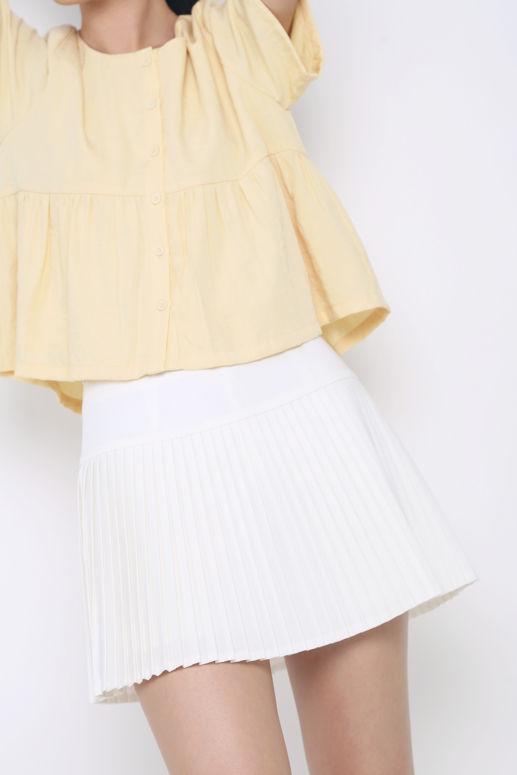 Frida Dropwaist Pleated Skorts White (Backorder)