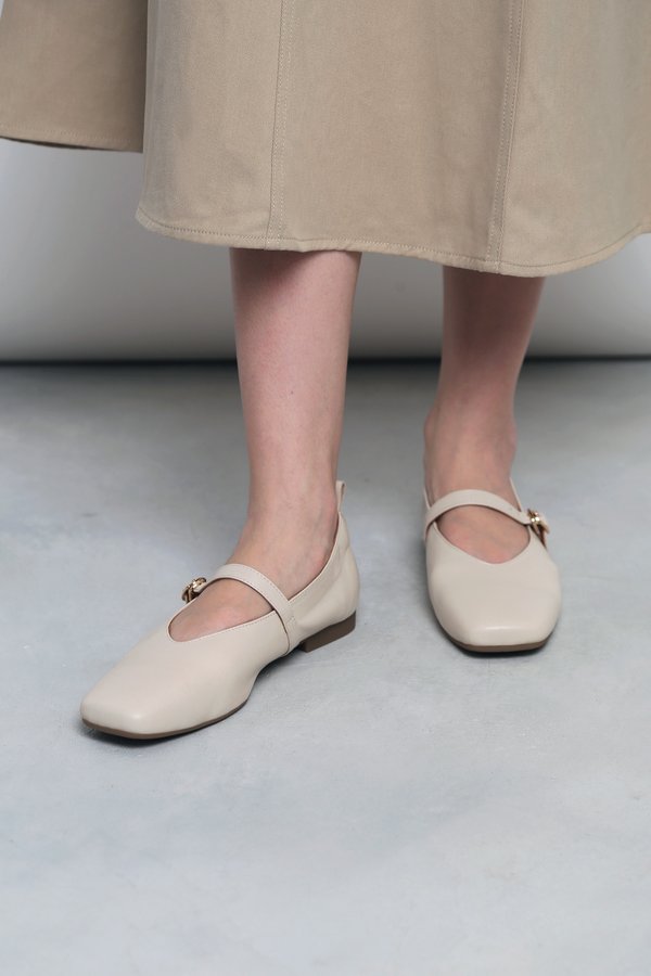 Gemini Square Toe Mary-Janes Eggshell (Backorder)