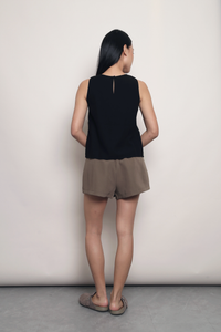 Good Form Panelled Sleeveless Blouse Black