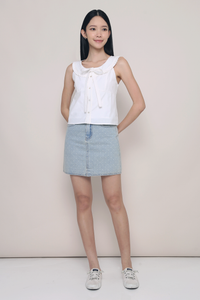 Hansel Pleated Sleeveless Blouse White
