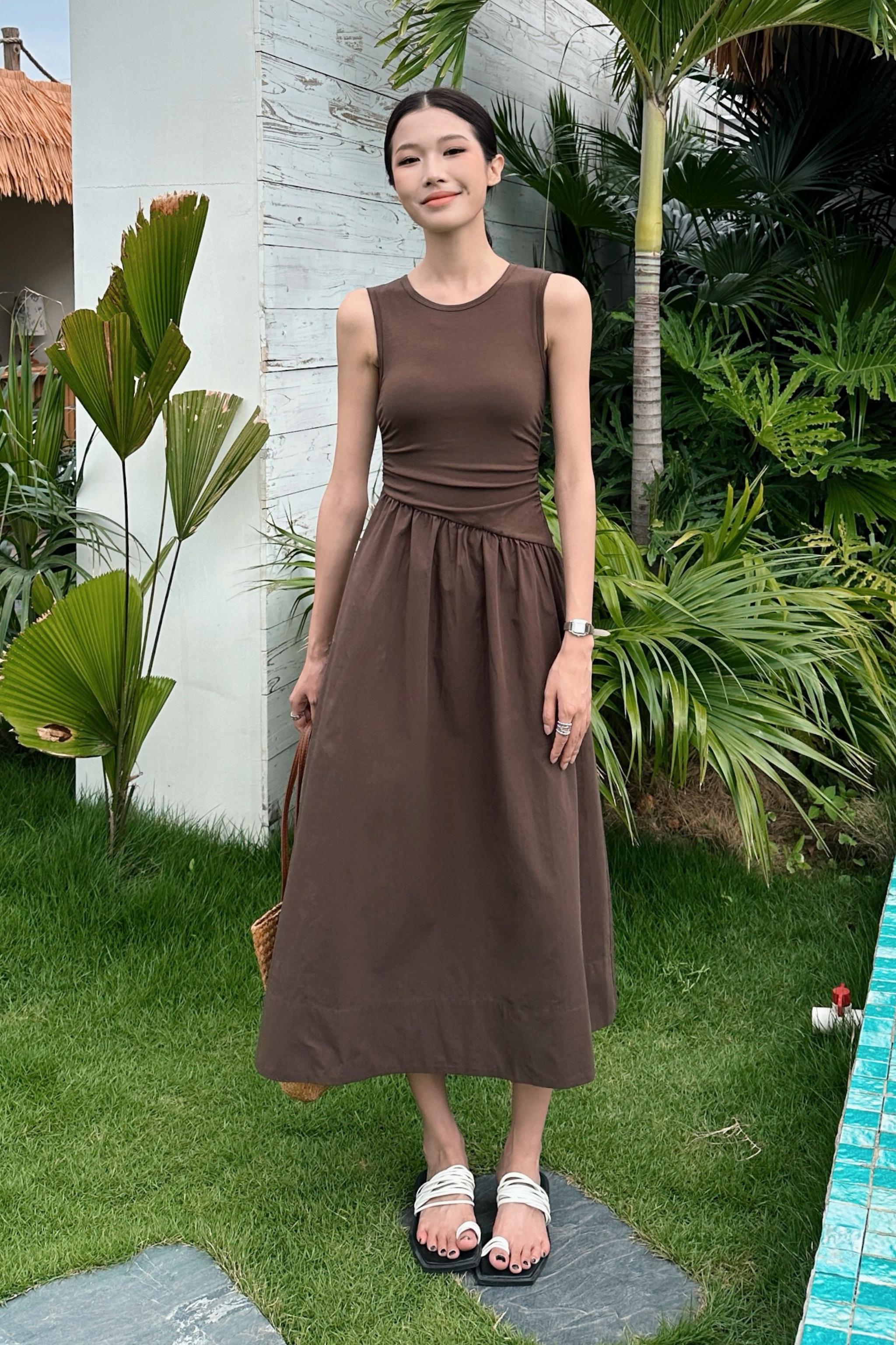 hepburn midi dress Hepburn Slant Waist Midi Dress Black (Backorder II) Hollyhoque