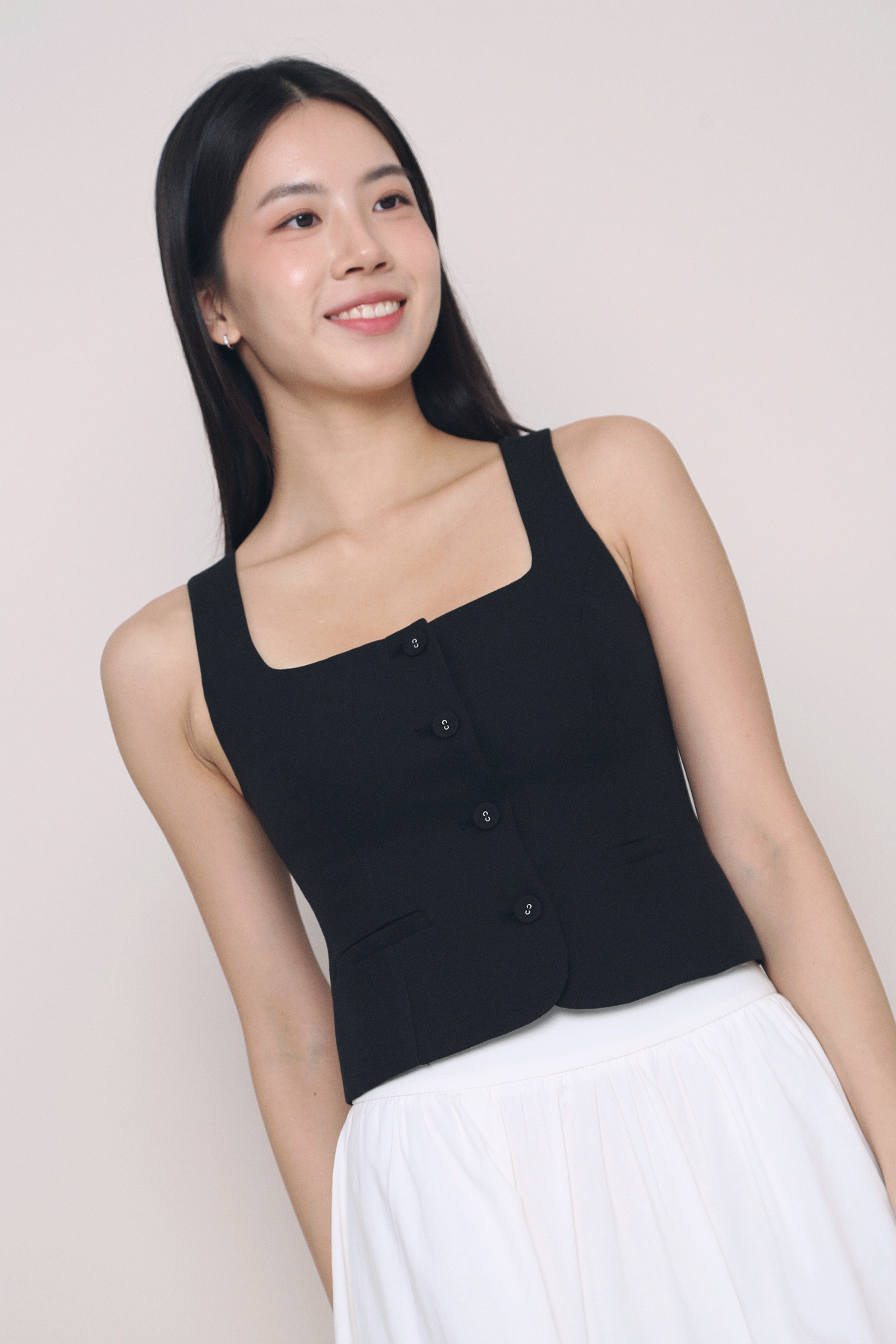 It Girl Vest Top Black