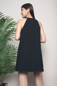 Novine Textured Shift Dress Black