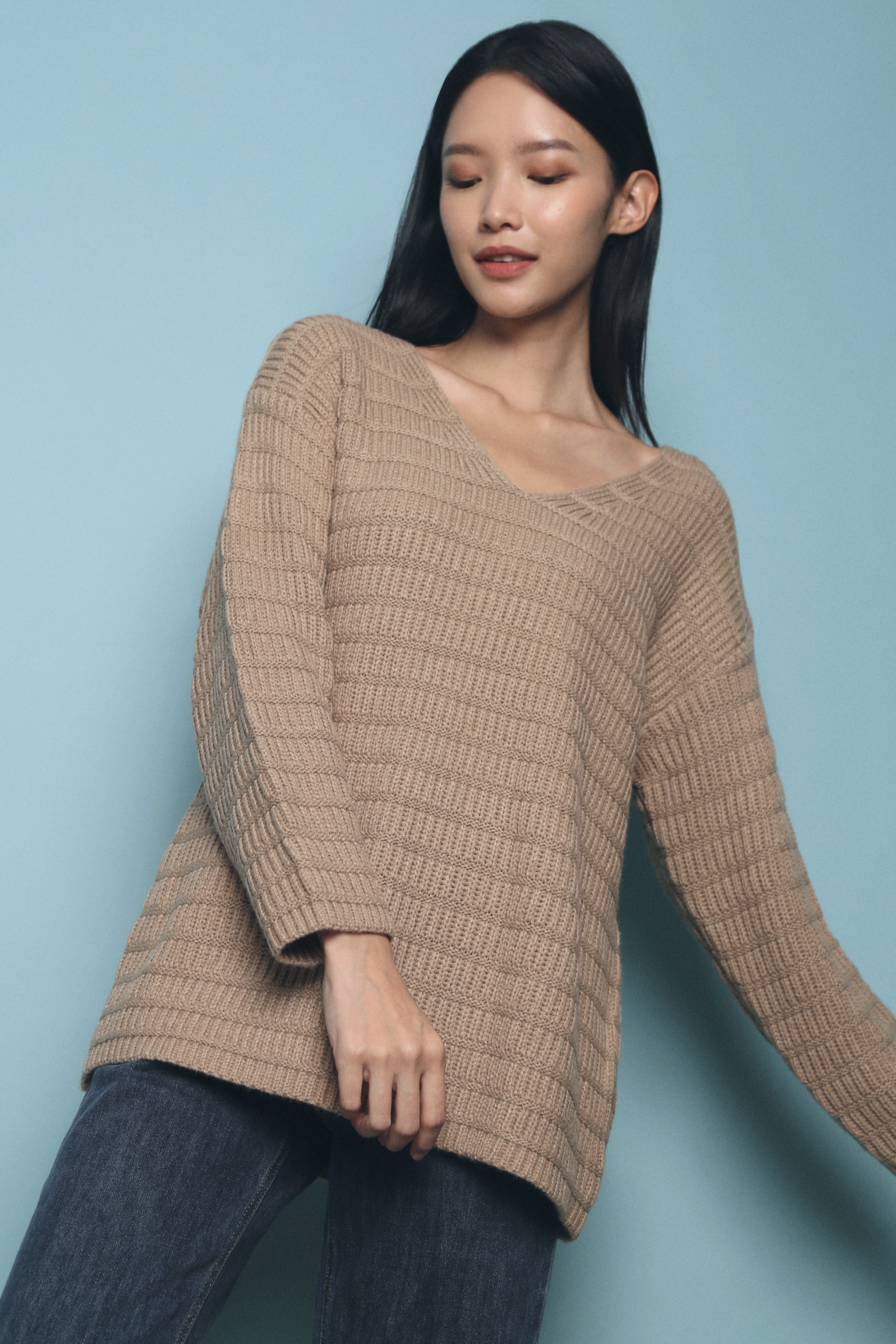 Camel 2025 knit sweater