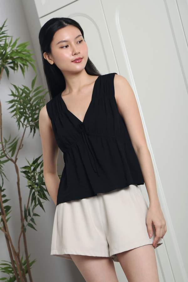 Kellyn Ruche Babydoll Top Black