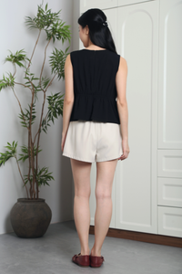 Kellyn Ruche Babydoll Top Black