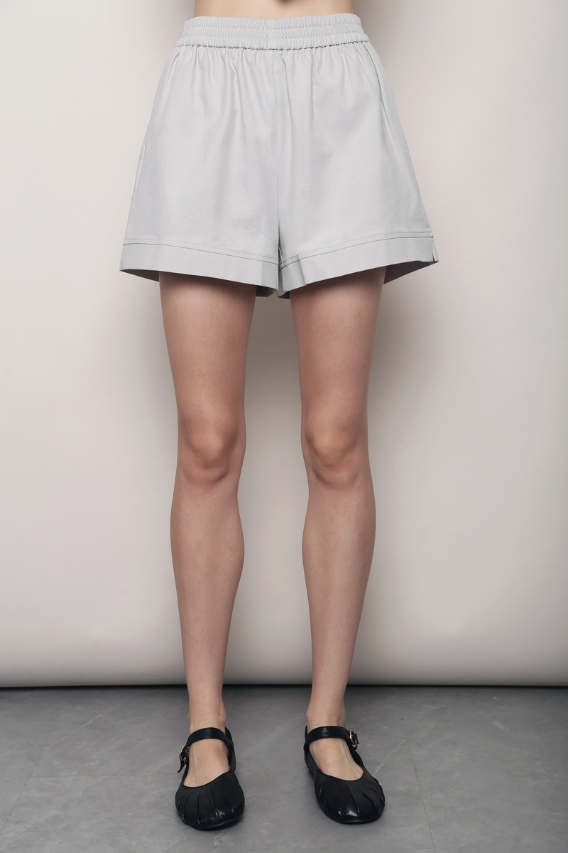 Leisure Club Boxy Shorts Oat (Restock)