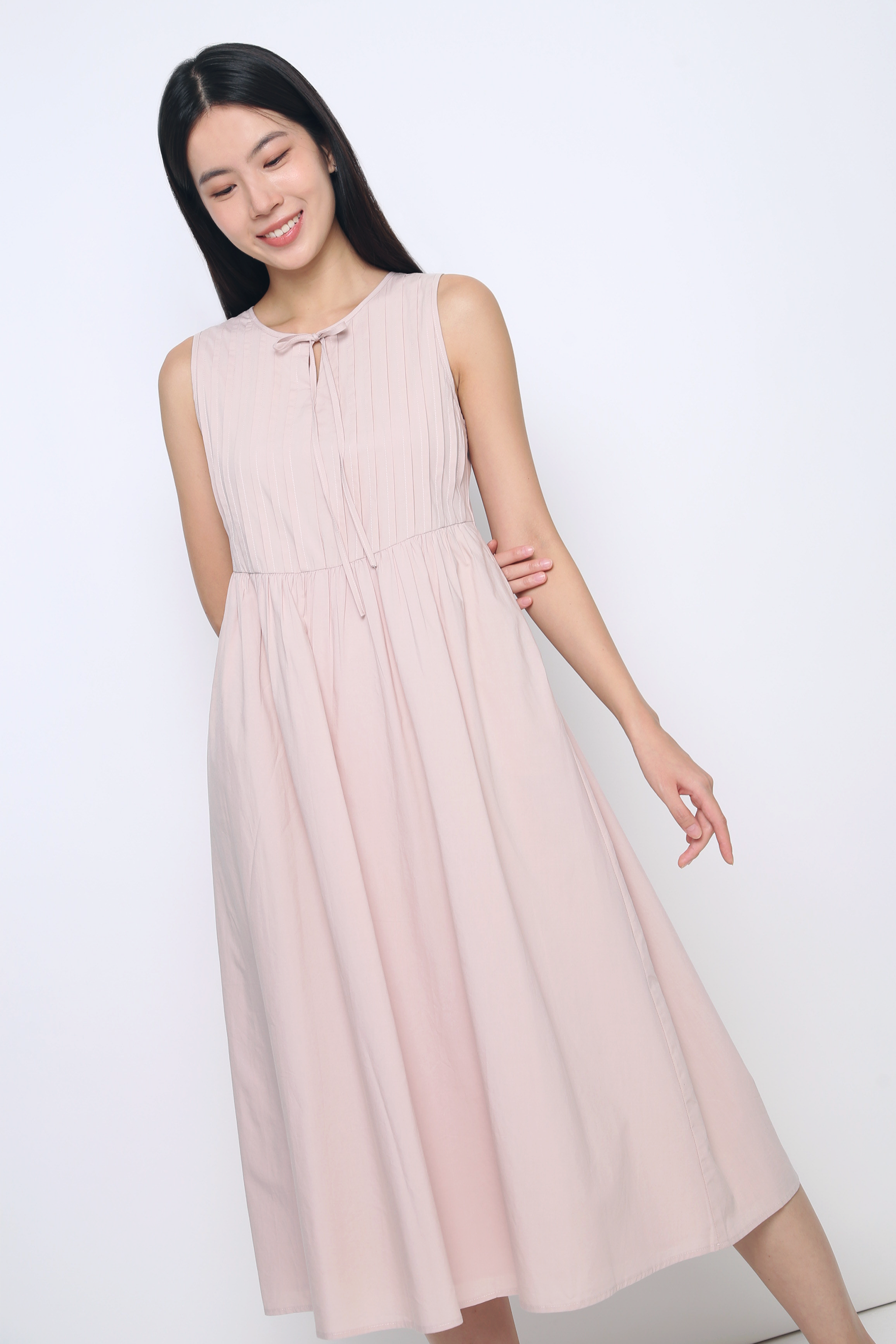 Freesia Pintuck Midaxi Dress Blush Hollyhoque Freesia Pintuck Midaxi Dress Blush Hollyhoque