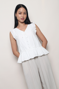 Lover’s Lane Ruffle Top White