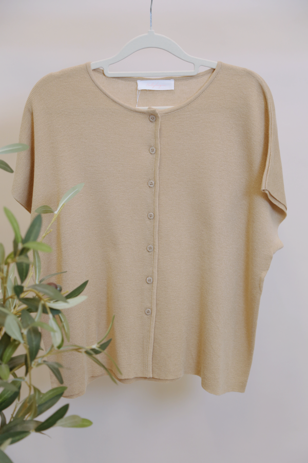 Manhattan Button Down Knit Blouse Soft Caramel