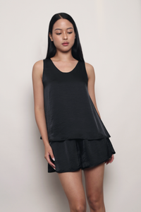 Romantic Hour Shorts Black