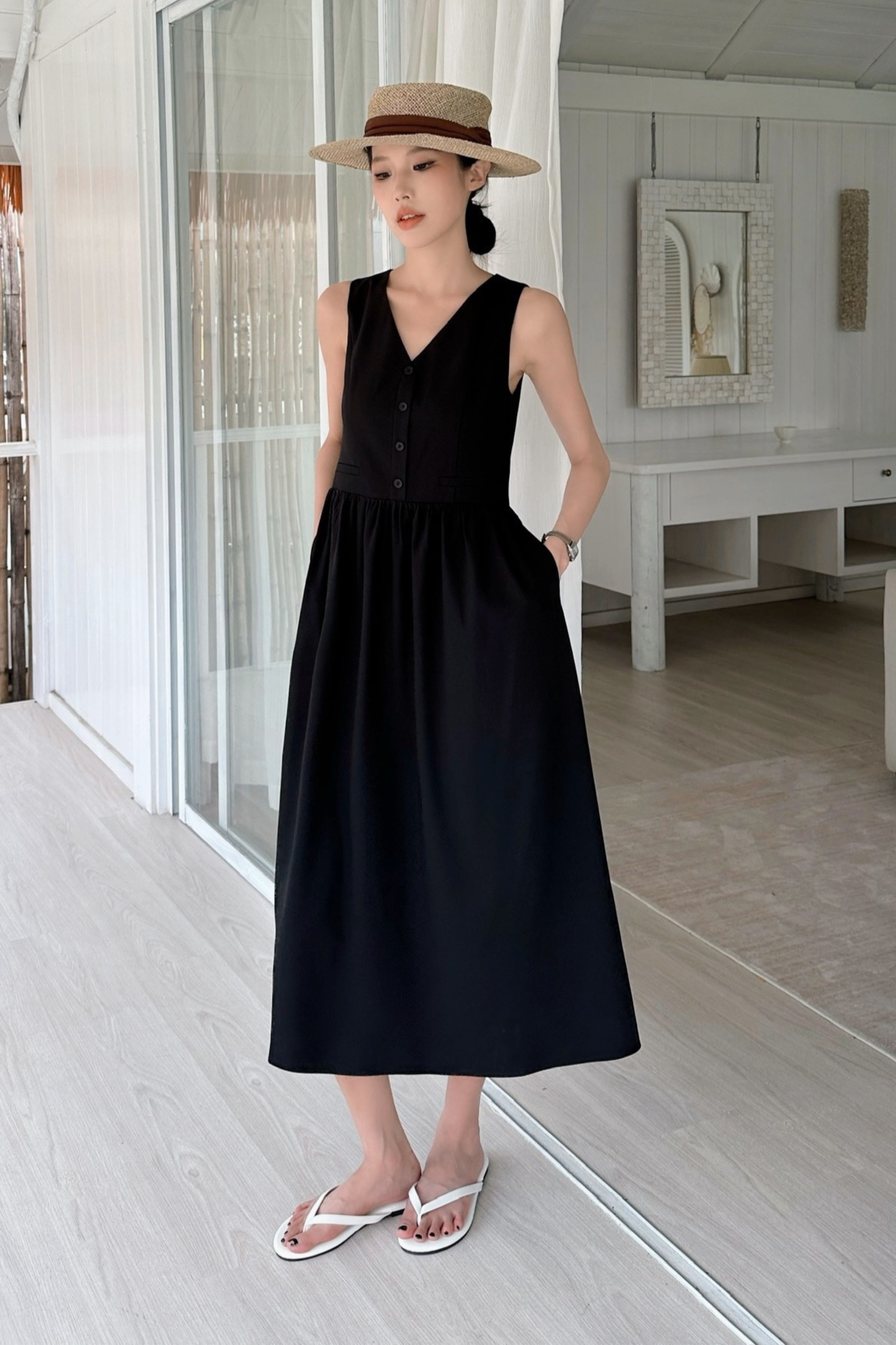 Palais Vest Dress Black