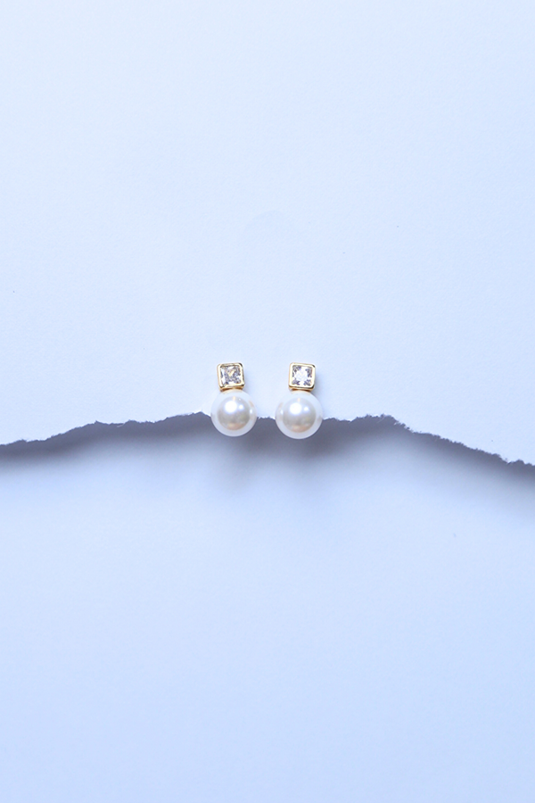 Pearl Point Earrings