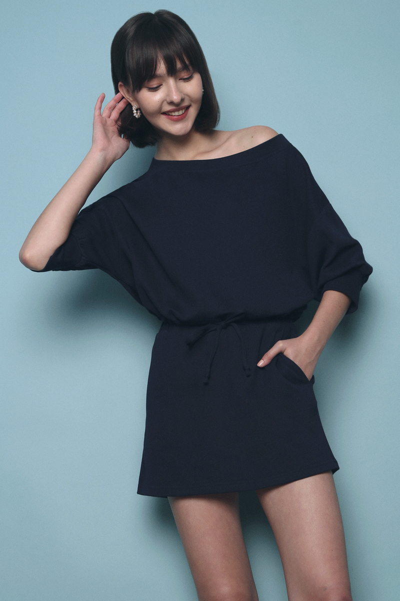Roku 2 Piece Sweater Set Navy Size L/XL (Backorder)