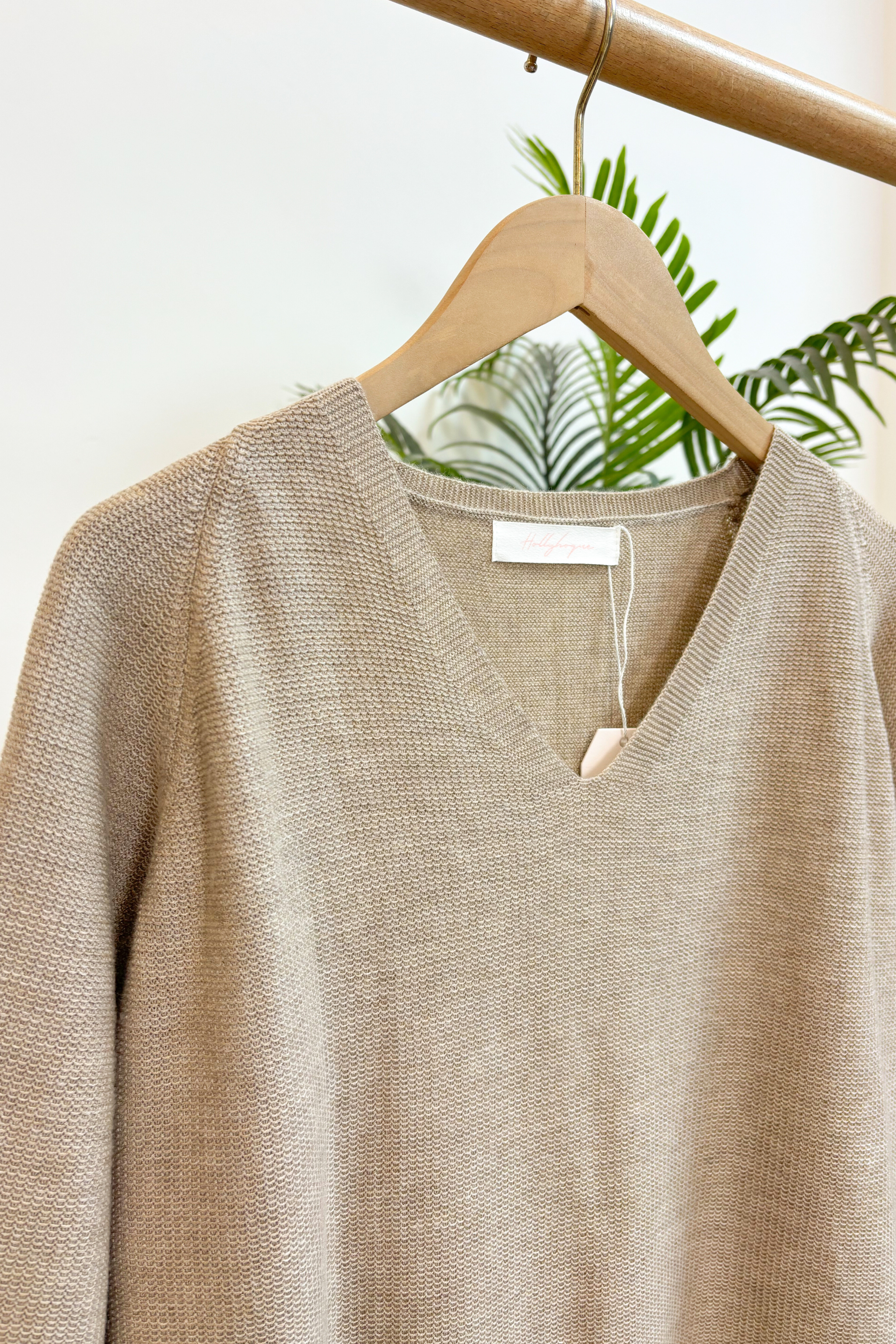 Seychelles Scallop Knit Blouse Taupe (Backorder)