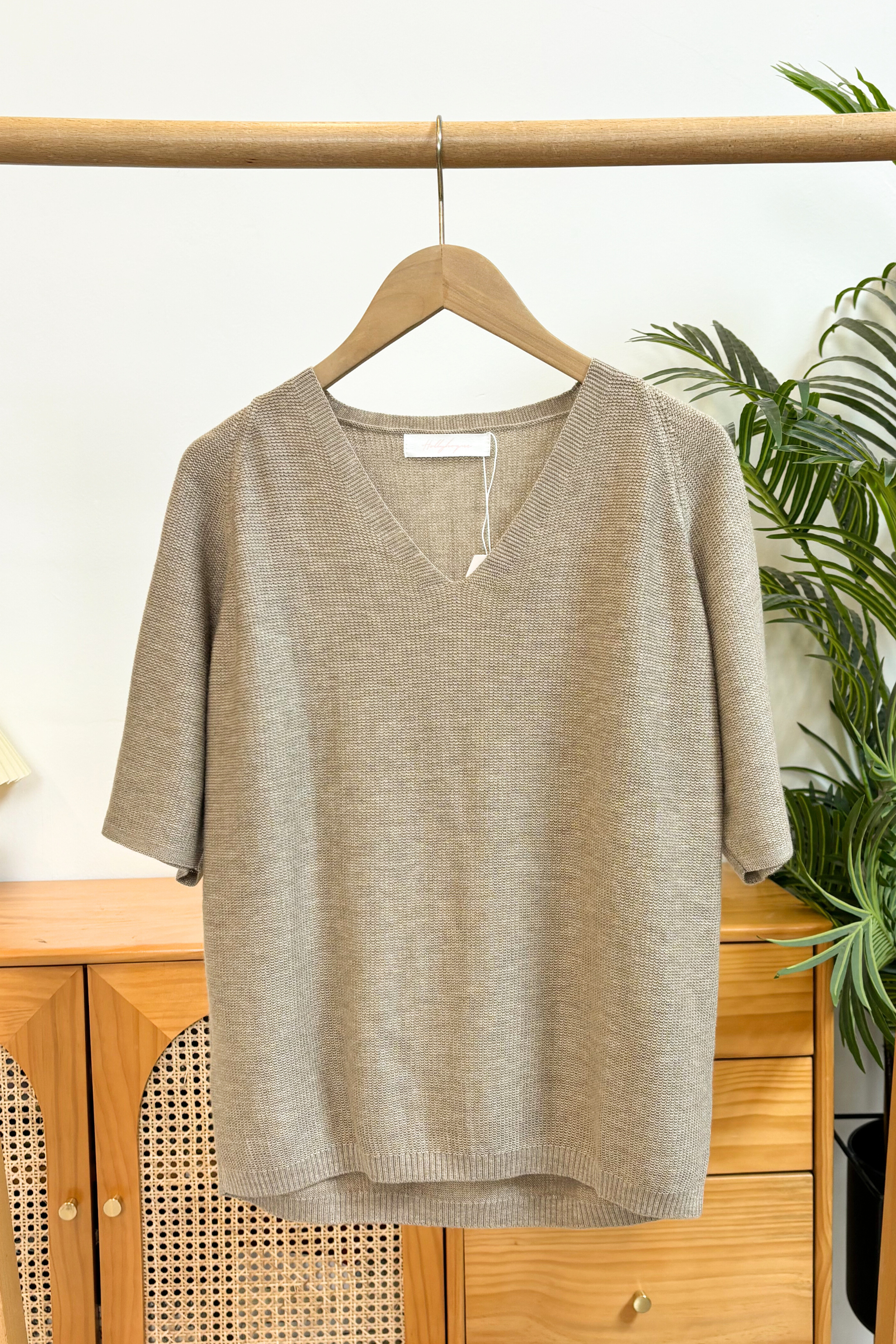 Seychelles Scallop Knit Blouse Taupe (Backorder)