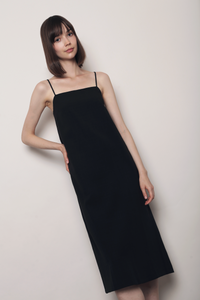 Signature Column Midi Dress Black