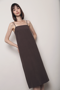 Signature Column Midi Dress Brown