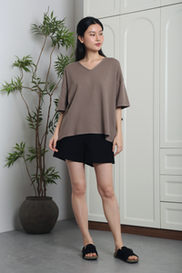 Smith Refined Boxy Knit Top Taupe