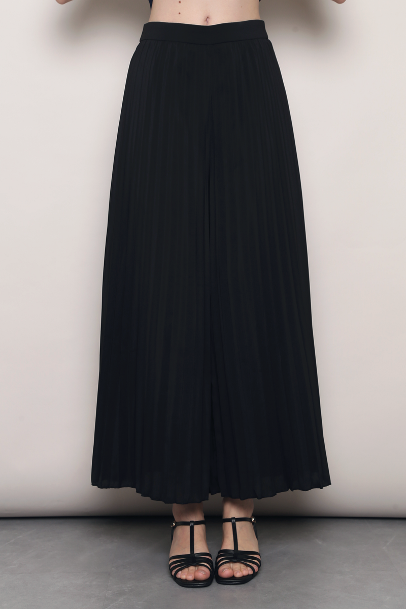 (Petite) Soft Motion Pleated Pants Black