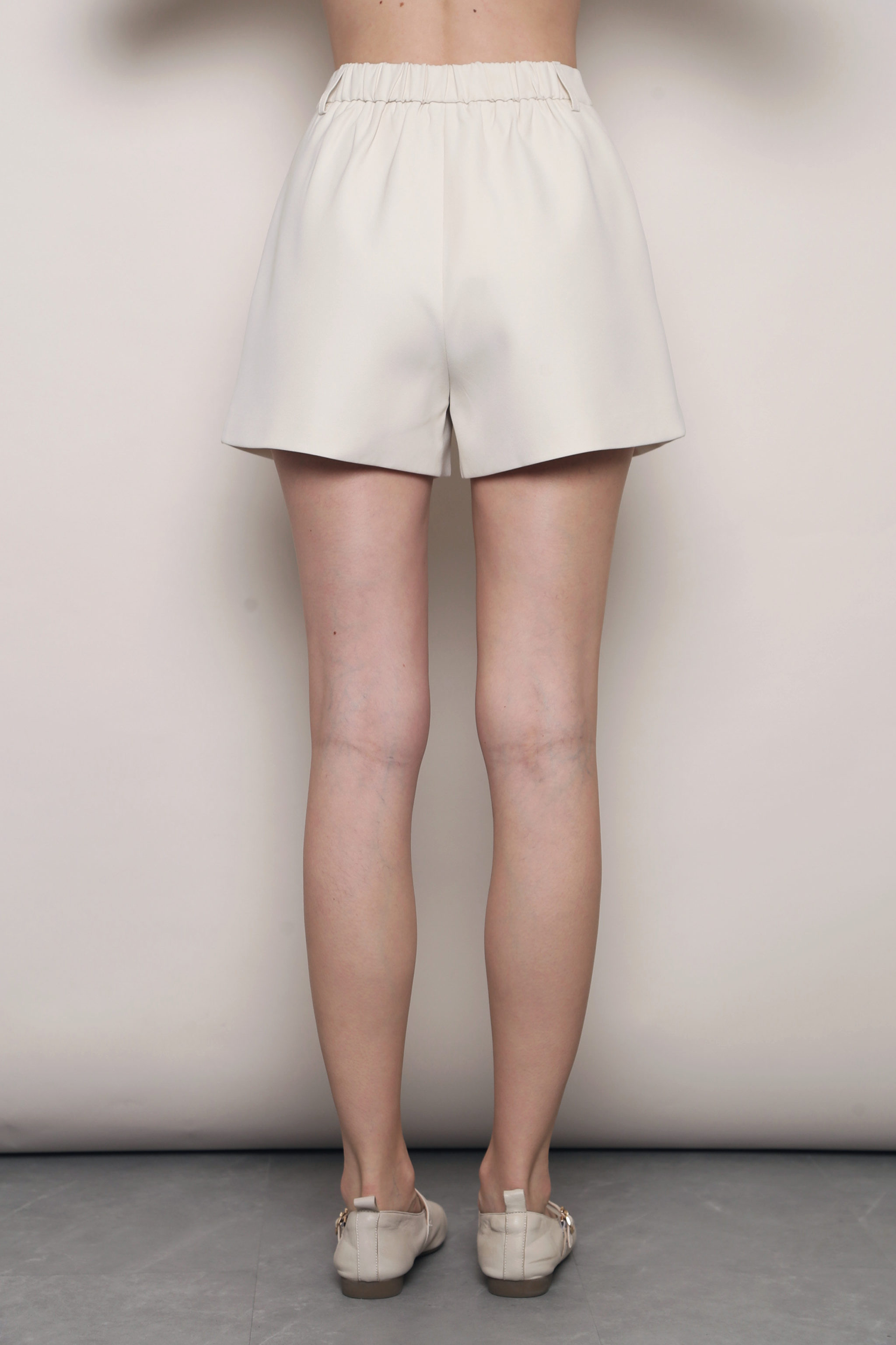 Soho V2 Pleat Shorts Cream