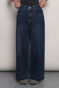Straight & Easy Denim Jeans