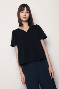 Summer Story Tie Top Black