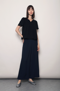 Summer Story Tie Top Black