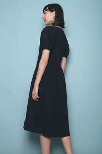 Theo Basic Midi Dress Black