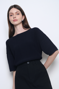 Tosca Micro Pleat Knit Blouse Navy