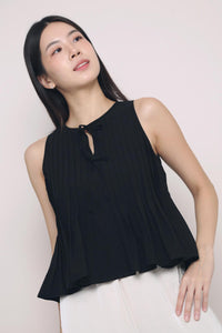 Better Pleats Sleeveless Blouse Black