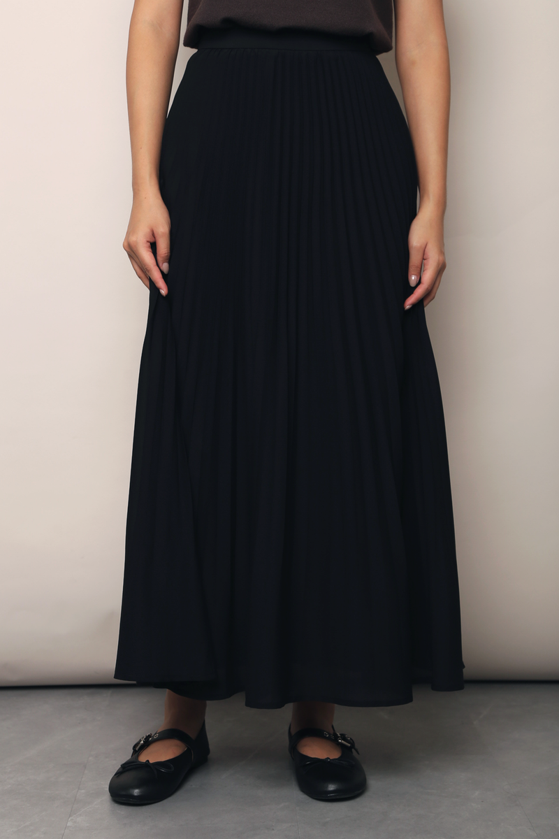 Whisper Pleat Fishtail Skirt Black (Restock)
