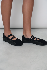 Whitmore Strappy Leather Flats Black