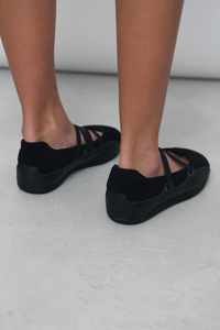 Whitmore Strappy Leather Flats Black